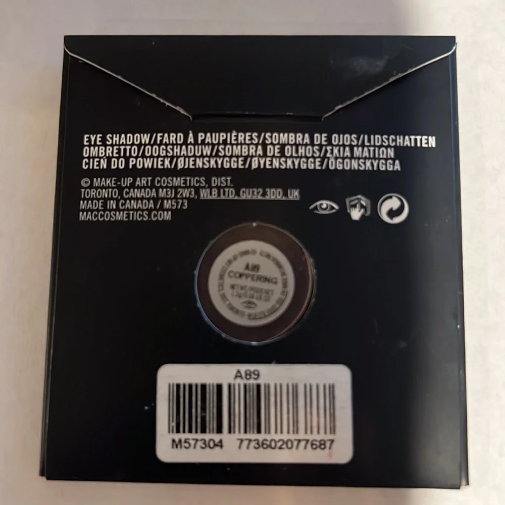 Mac Coppering eye shadow - Picture 2 of 3